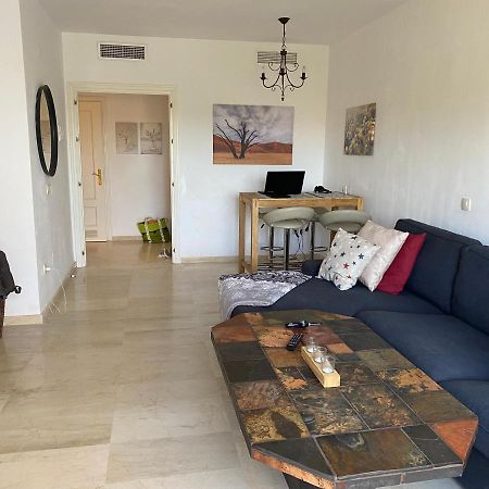 Bahia De Casares Appartement Estepona Buitenkant foto