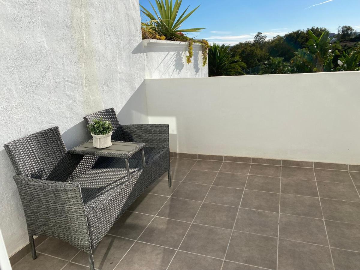 Bahia De Casares Appartement Estepona Buitenkant foto