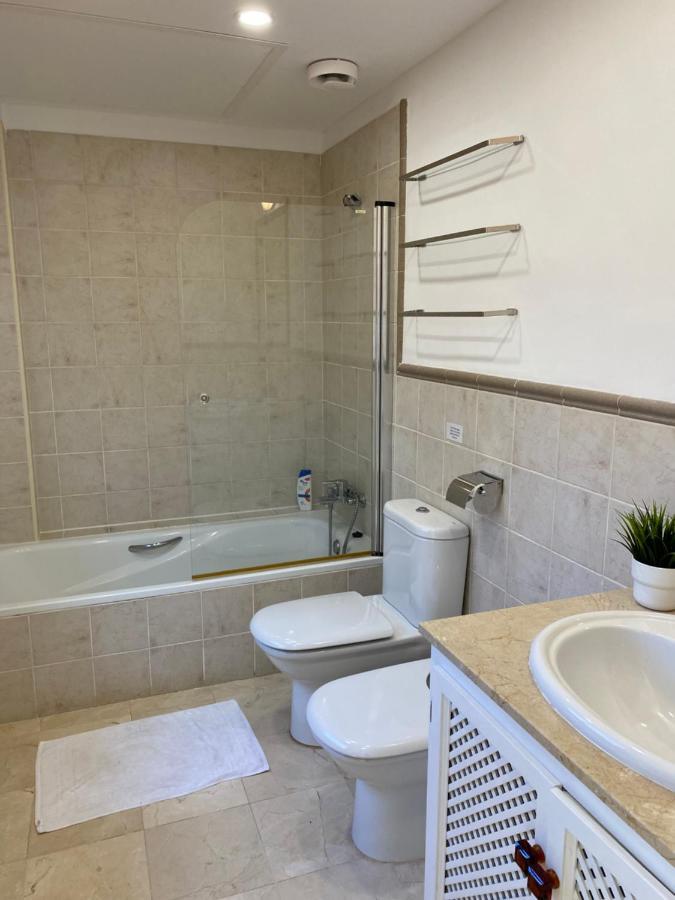 Bahia De Casares Appartement Estepona Buitenkant foto